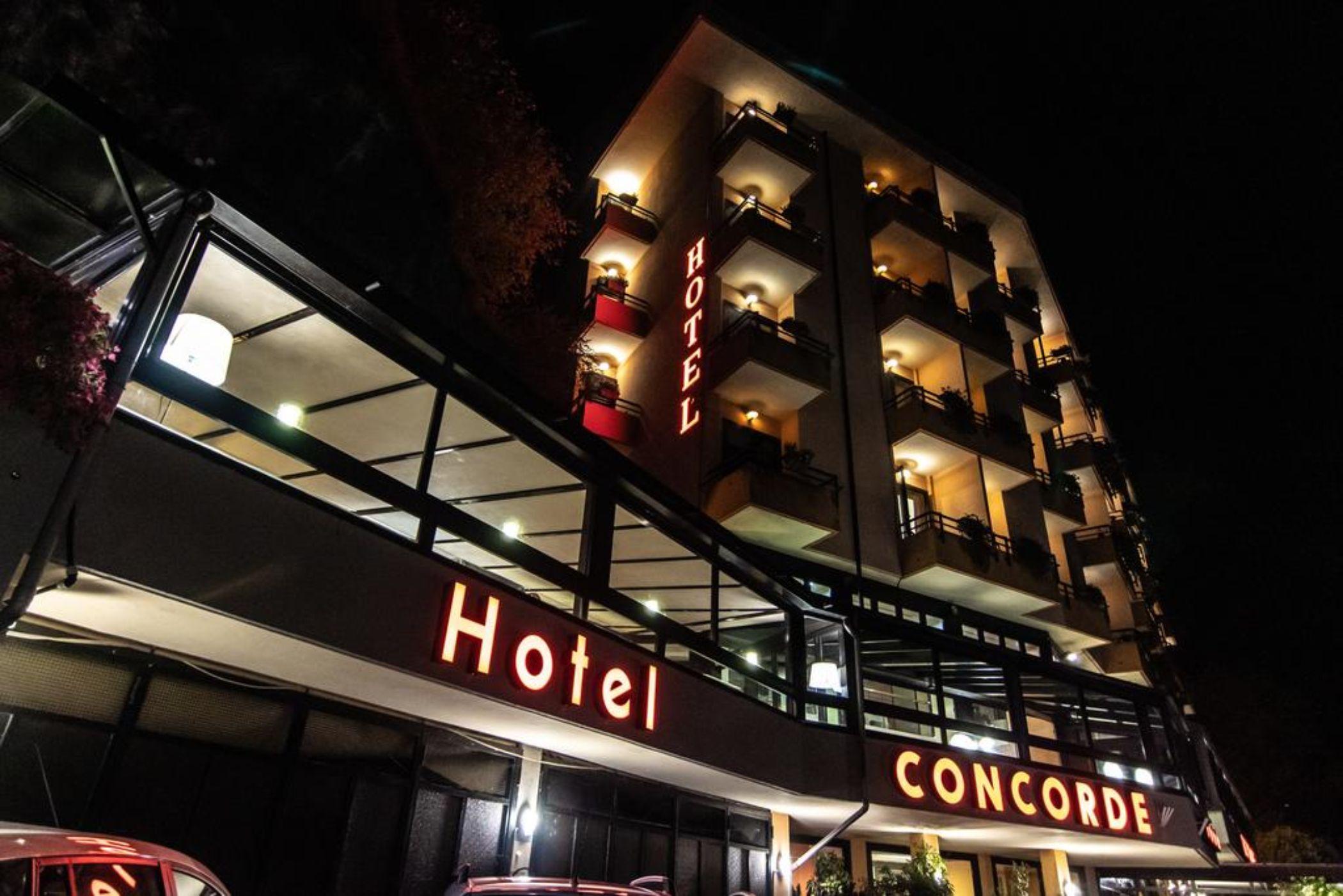 Hotel Concorde Arona Dış mekan fotoğraf