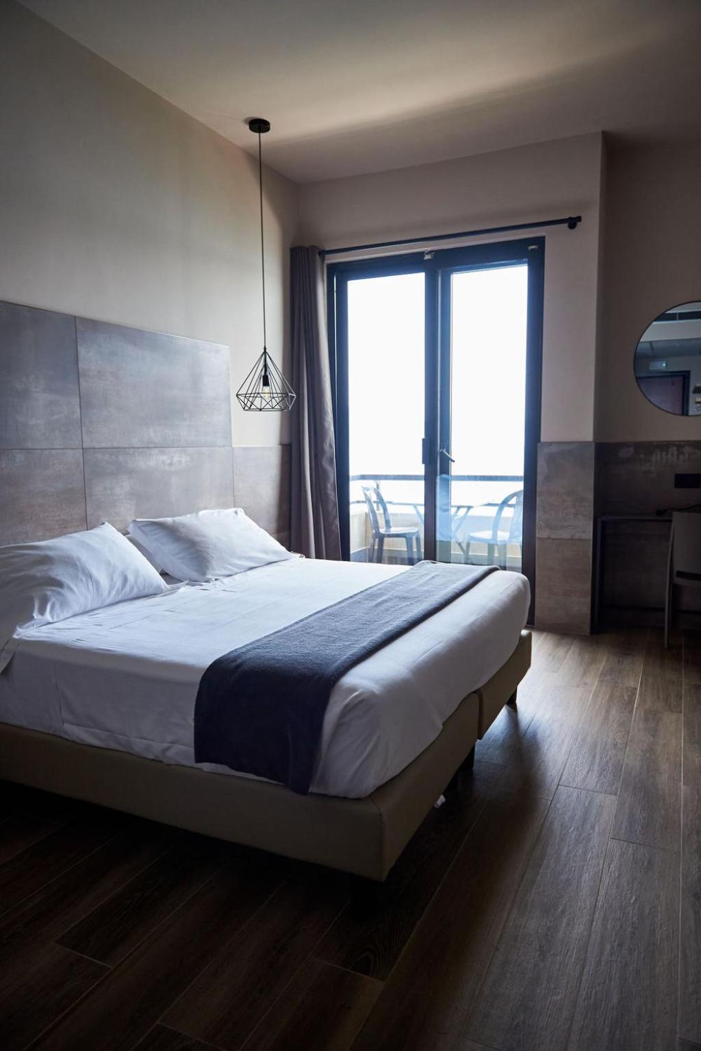 Hotel Concorde Arona Dış mekan fotoğraf