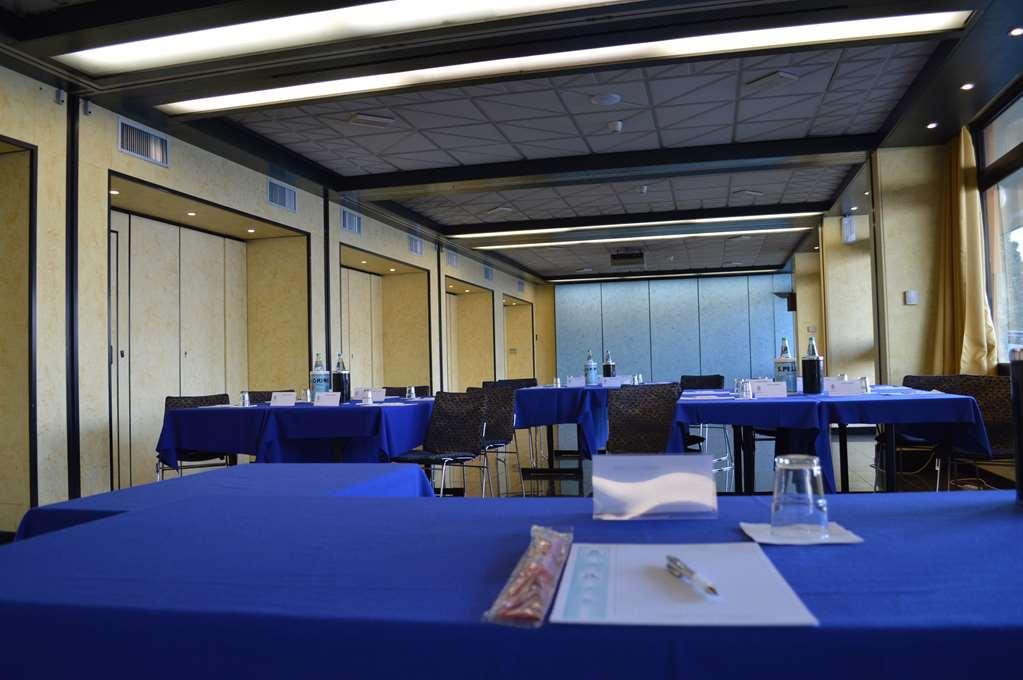 Hotel Concorde Arona Konforlar fotoğraf